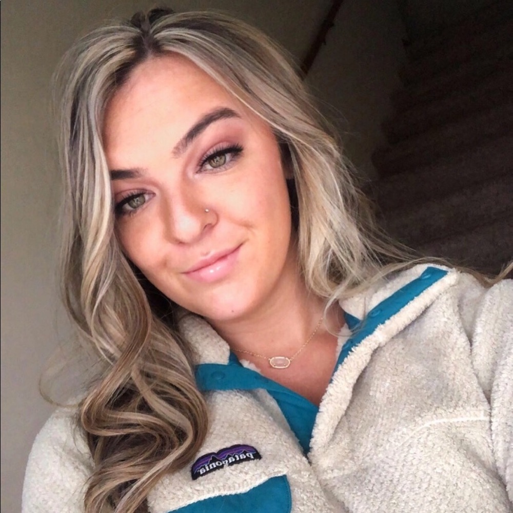 Meet your Posher, Brittany